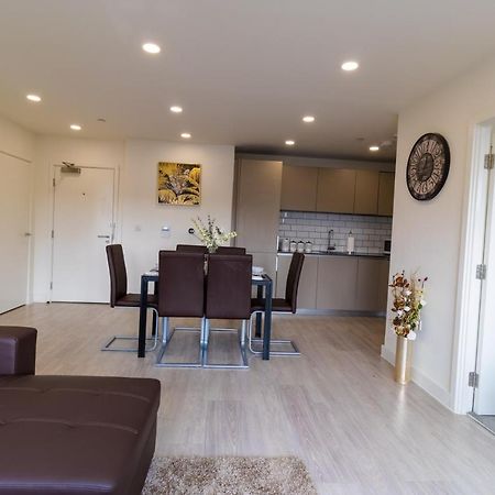 Virexxa Bedford Centre - Executive Suite - 2Bed Flat With Free Parking & Gym Eksteriør bilde