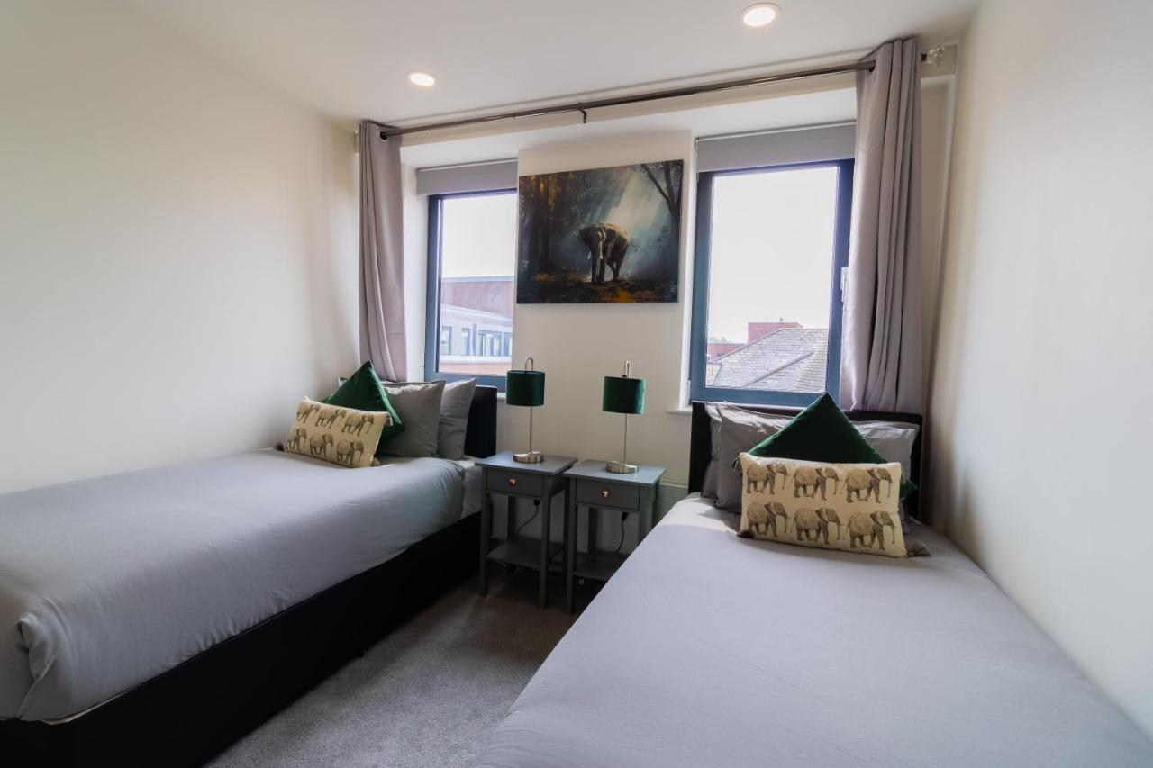 Virexxa Bedford Centre - Executive Suite - 2Bed Flat With Free Parking & Gym Eksteriør bilde