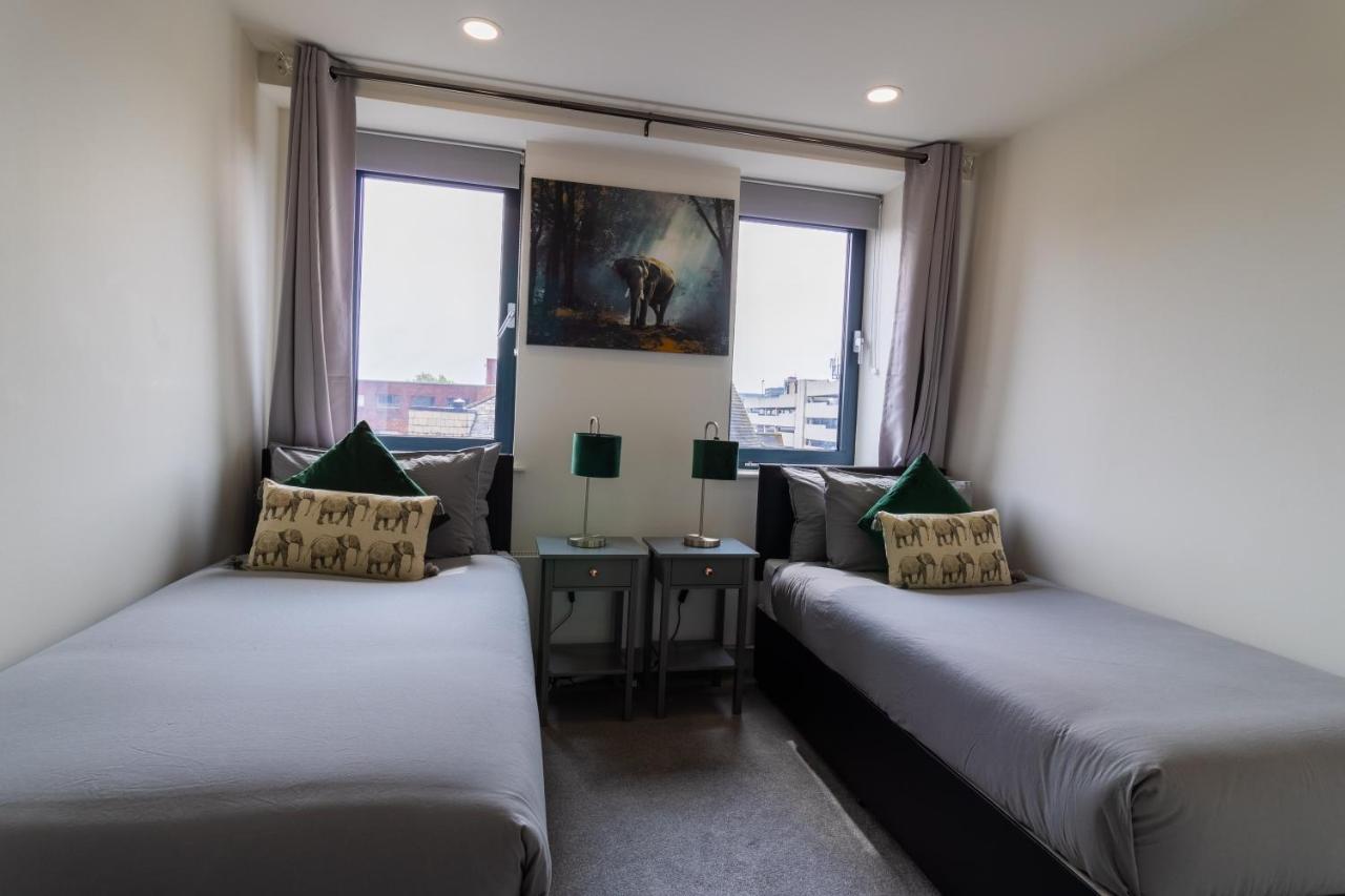 Virexxa Bedford Centre - Executive Suite - 2Bed Flat With Free Parking & Gym Eksteriør bilde