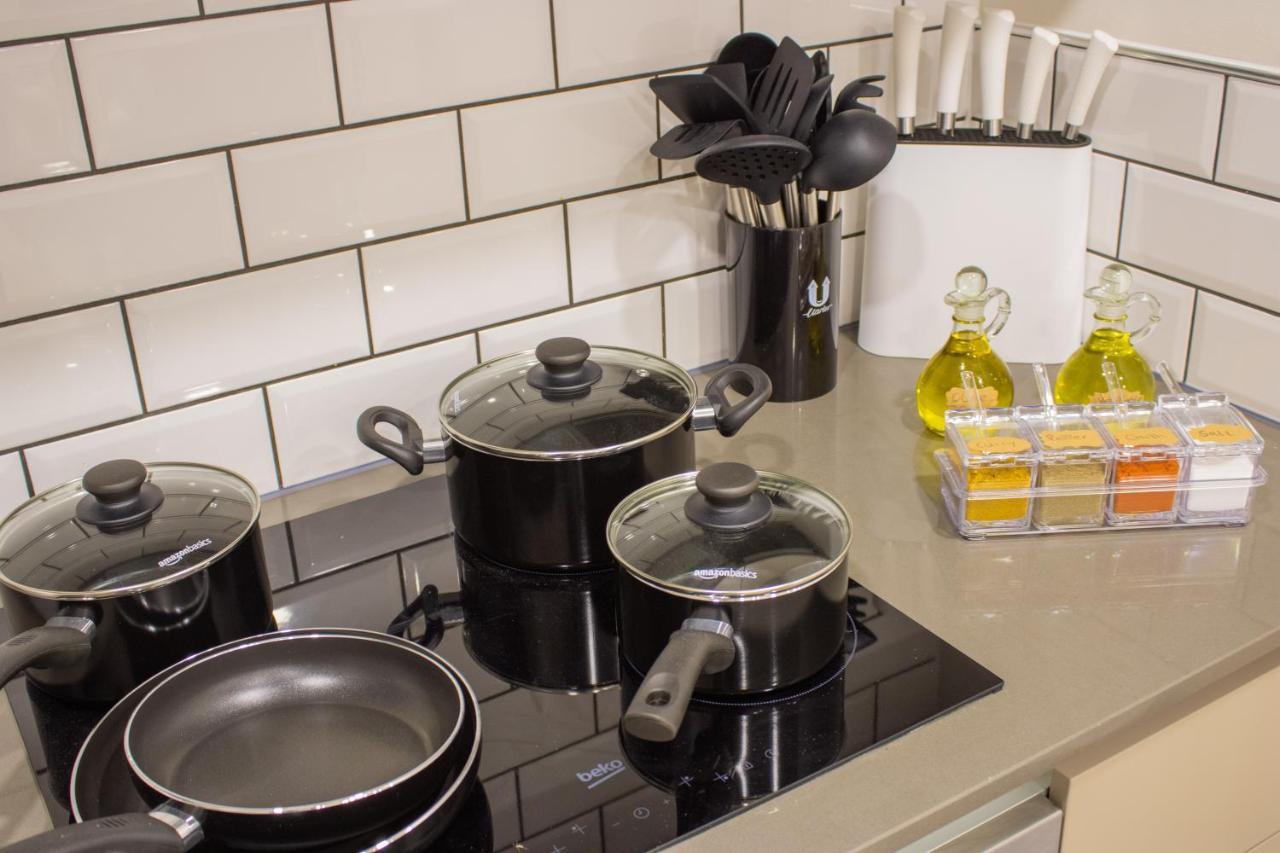 Virexxa Bedford Centre - Executive Suite - 2Bed Flat With Free Parking & Gym Eksteriør bilde